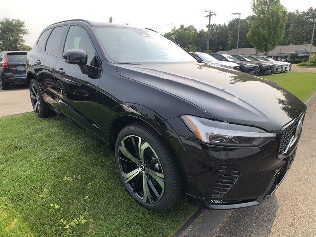 new 2025 Volvo XC60 car, priced at $59,410