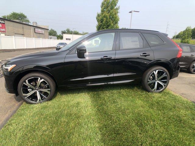 new 2025 Volvo XC60 car, priced at $59,410