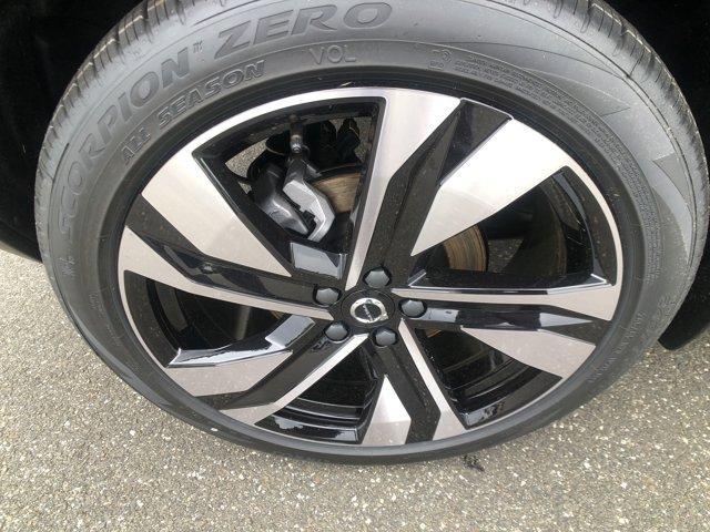 new 2025 Volvo XC40 car, priced at $50,565