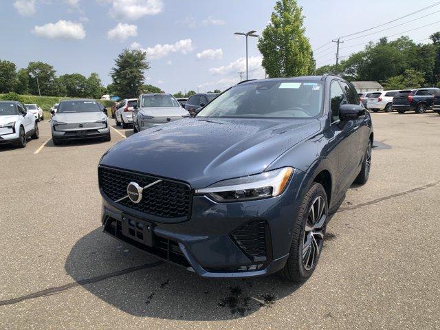 new 2025 Volvo XC60 car, priced at $55,360