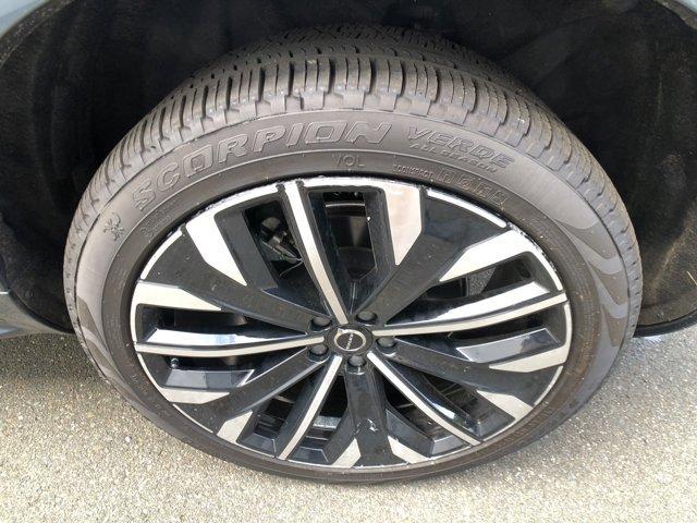 used 2024 Volvo XC90 Recharge Plug-In Hybrid car, priced at $64,994