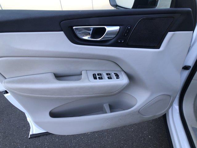 used 2023 Volvo XC60 Recharge Plug-In Hybrid car, priced at $45,995