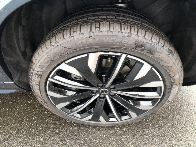 new 2026 Volvo XC90 car, priced at $71,825