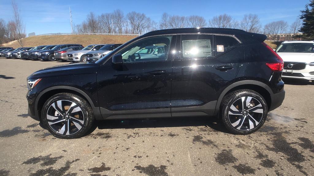 used 2024 Volvo XC40 car, priced at $45,220