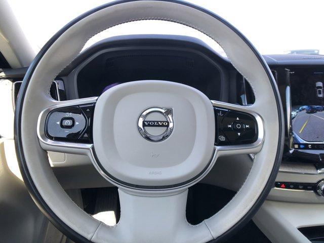 used 2023 Volvo XC60 car, priced at $44,500