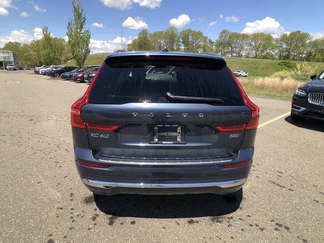 used 2022 Volvo XC60 car, priced at $43,595