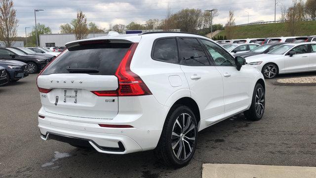 new 2024 Volvo XC60 car, priced at $52,330