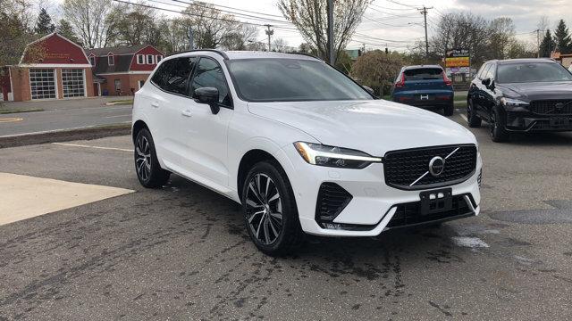 new 2024 Volvo XC60 car, priced at $52,330