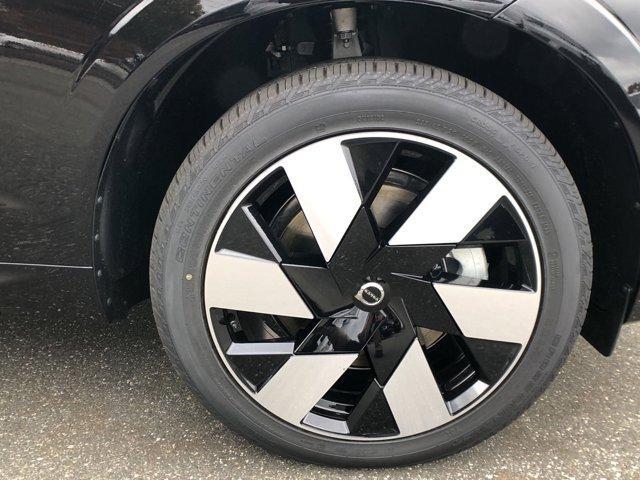 new 2025 Volvo XC60 Plug-In Hybrid car, priced at $63,445