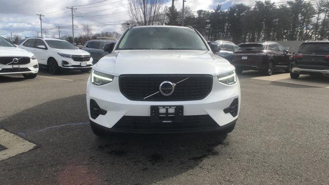 new 2024 Volvo XC40 car, priced at $46,750