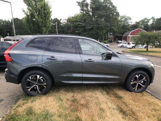 new 2026 Volvo XC60 car, priced at $52,175