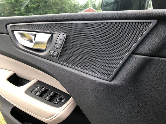 new 2026 Volvo XC60 car, priced at $52,175