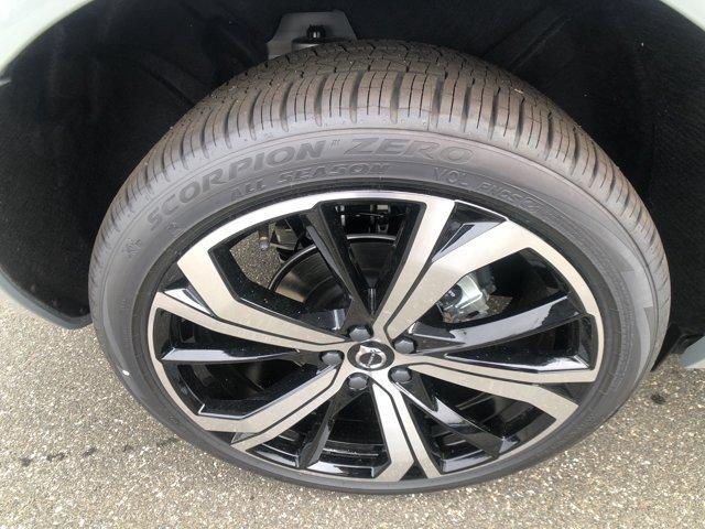 new 2025 Volvo XC60 car, priced at $59,410
