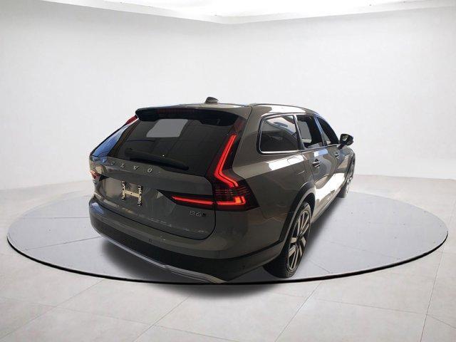 new 2026 Volvo V90 Cross Country car, priced at $71,265