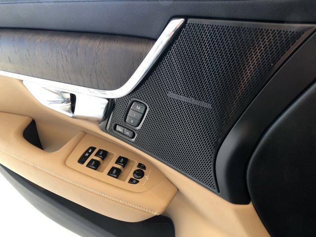 new 2026 Volvo V90 Cross Country car, priced at $71,265