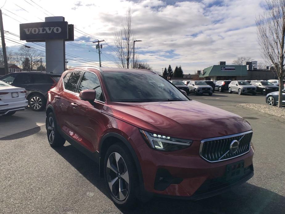 used 2024 Volvo XC40 car, priced at $36,719