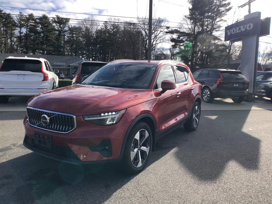 used 2024 Volvo XC40 car, priced at $36,719