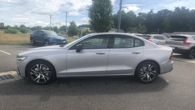 new 2024 Volvo S60 car, priced at $38,295