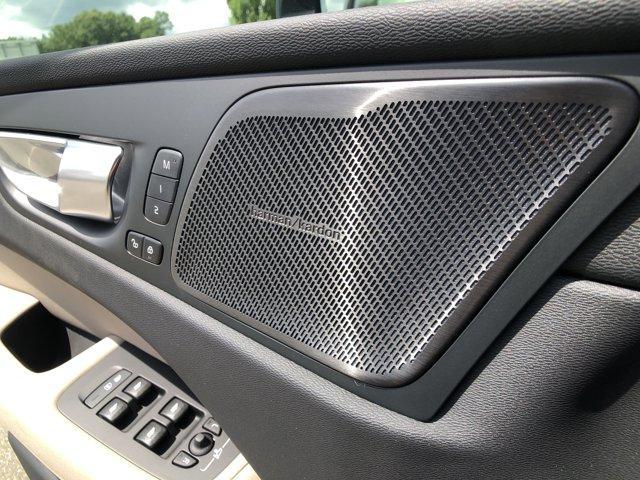 new 2026 Volvo XC60 car, priced at $58,750