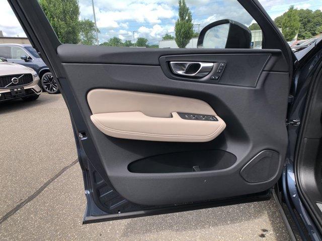 new 2026 Volvo XC60 car, priced at $69,285