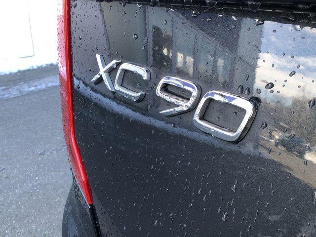 used 2022 Volvo XC90 car, priced at $41,100