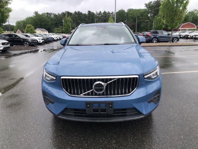 used 2023 Volvo XC40 car, priced at $34,876