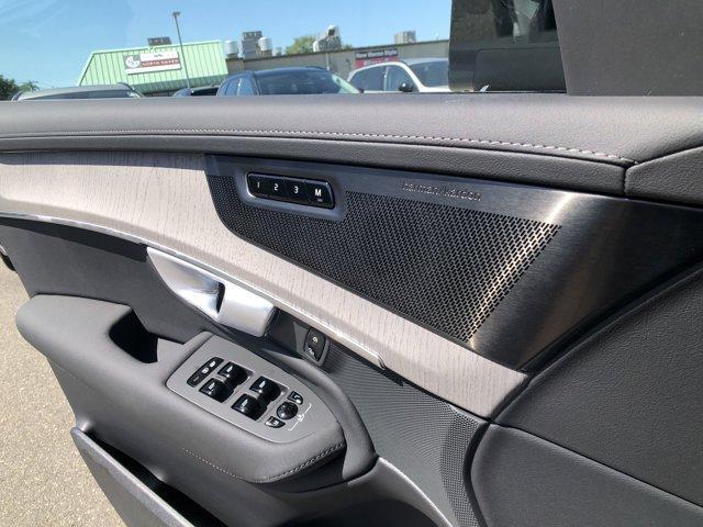 new 2026 Volvo XC90 car, priced at $75,950