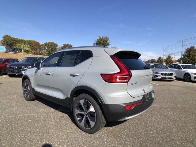 new 2025 Volvo XC40 car, priced at $44,515