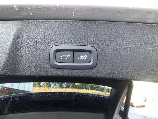 used 2023 Volvo XC40 Recharge Pure Electric car, priced at $33,500