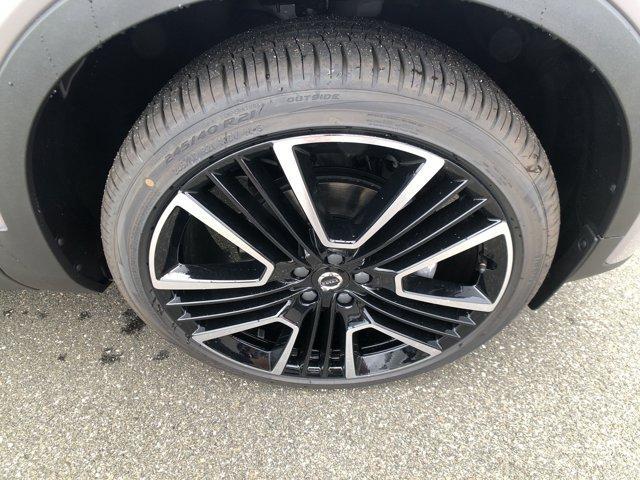 new 2026 Volvo XC40 car, priced at $57,470