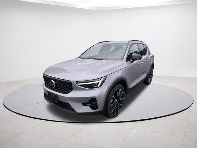 new 2026 Volvo XC40 car, priced at $57,470