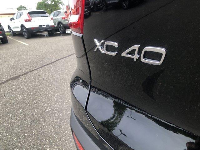 new 2025 Volvo XC40 car, priced at $47,315