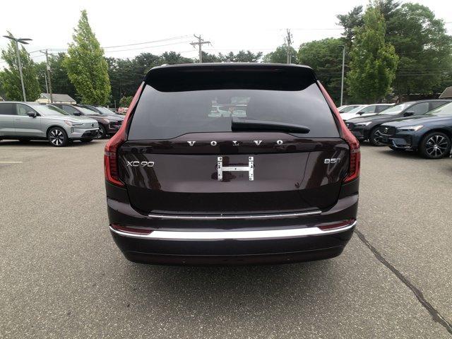 new 2025 Volvo XC90 car, priced at $66,595
