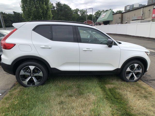 new 2026 Volvo XC40 car, priced at $46,900