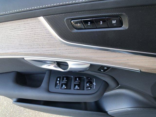used 2025 Volvo XC90 car, priced at $50,675
