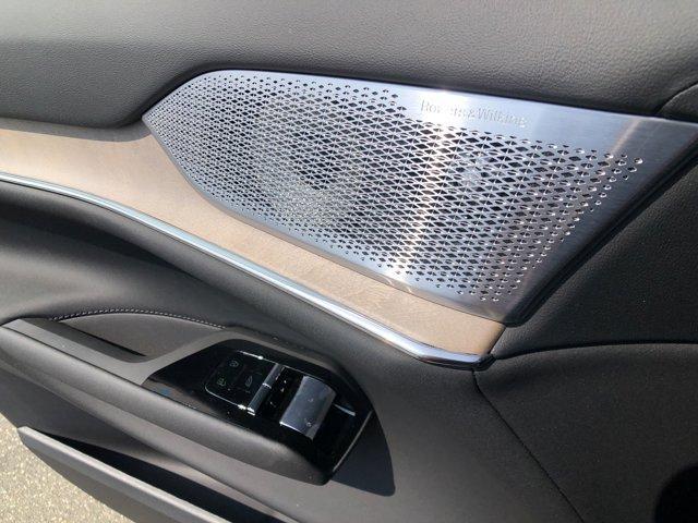 new 2025 Volvo EX90 car, priced at $96,235