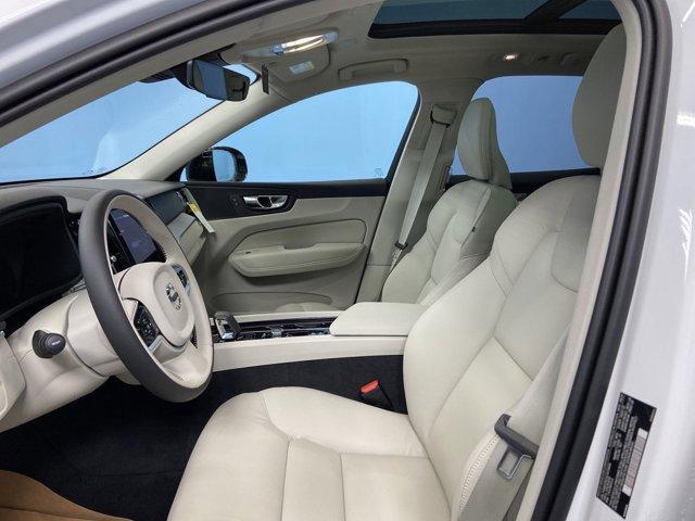 new 2025 Volvo XC60 car