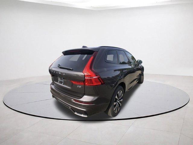 used 2025 Volvo XC60 car, priced at $38,300