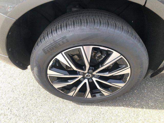 used 2025 Volvo XC60 car, priced at $38,300
