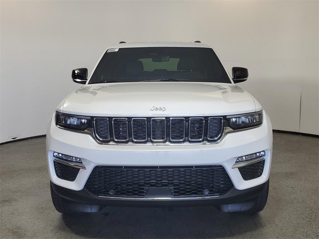 new 2025 Jeep Grand Cherokee car, priced at $45,583