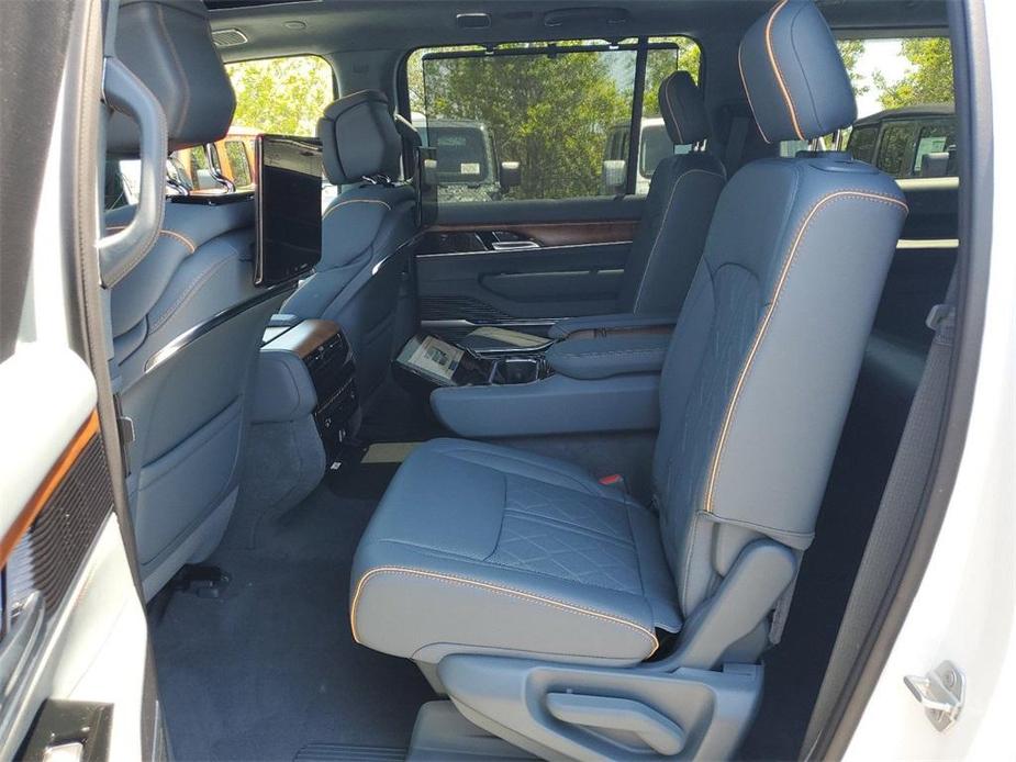 new 2024 Jeep Grand Wagoneer L car, priced at $116,997