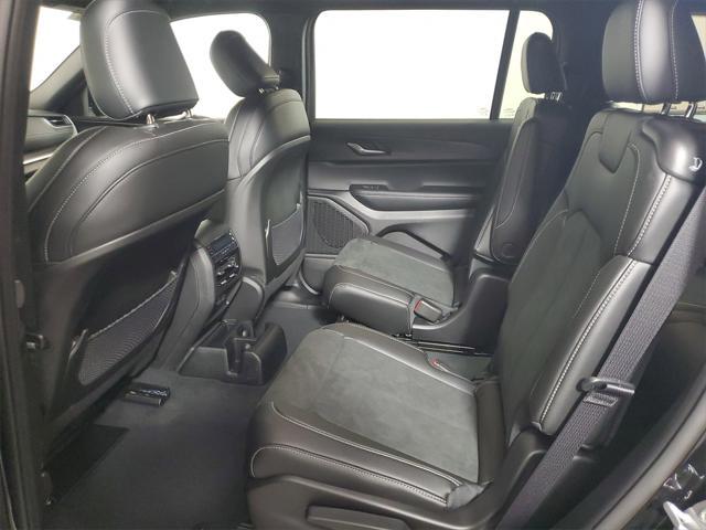 new 2025 Jeep Grand Cherokee L car, priced at $47,625