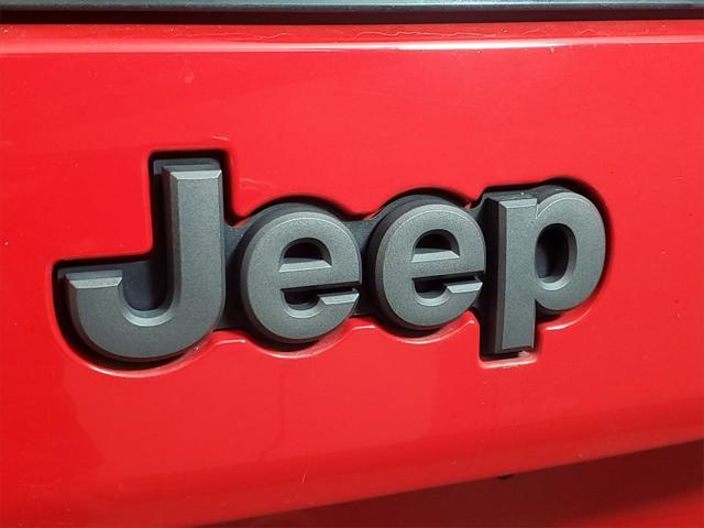 used 2019 Jeep Cherokee car, priced at $19,388