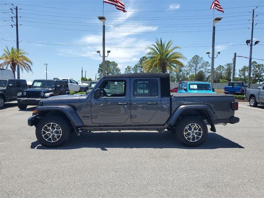 new 2024 Jeep Gladiator car, priced at $51,379