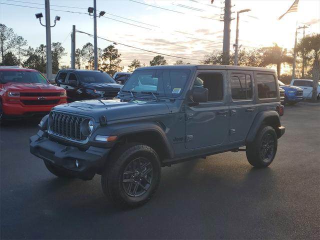 new 2025 Jeep Wrangler car, priced at $47,768