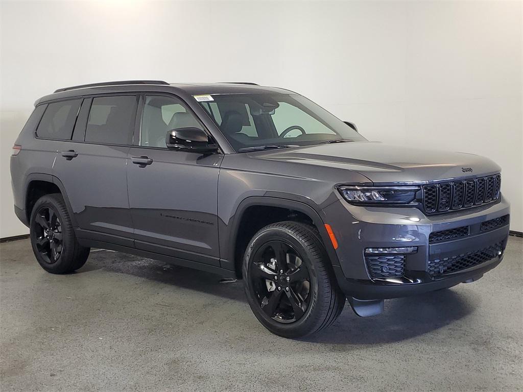 new 2025 Jeep Grand Cherokee L car, priced at $52,510