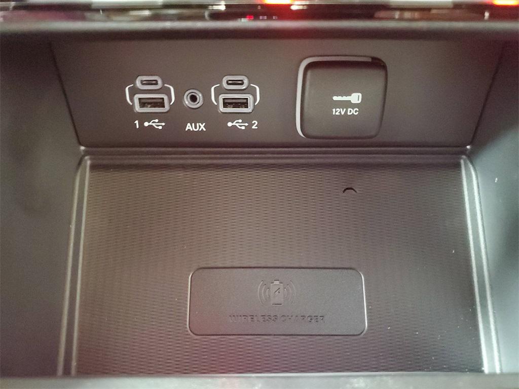 new 2025 Jeep Grand Cherokee car, priced at $42,725