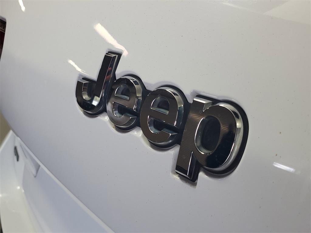 used 2022 Jeep Grand Cherokee L car, priced at $22,788