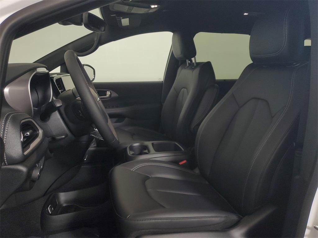 new 2026 Chrysler Pacifica car, priced at $44,155