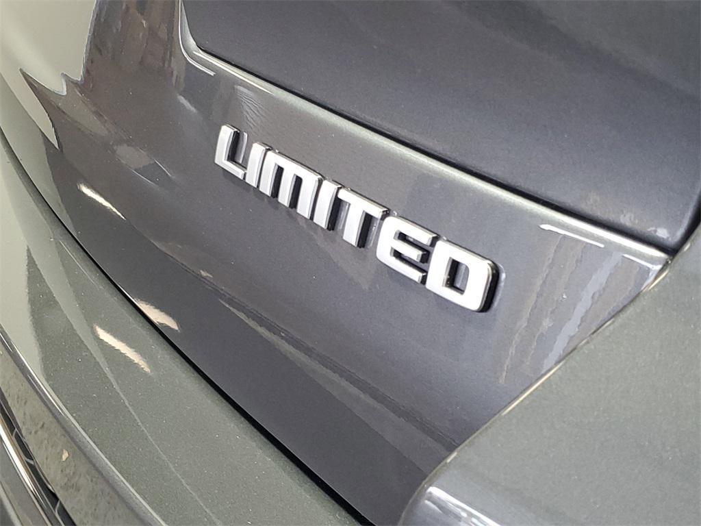 new 2025 Jeep Grand Cherokee L car, priced at $47,831